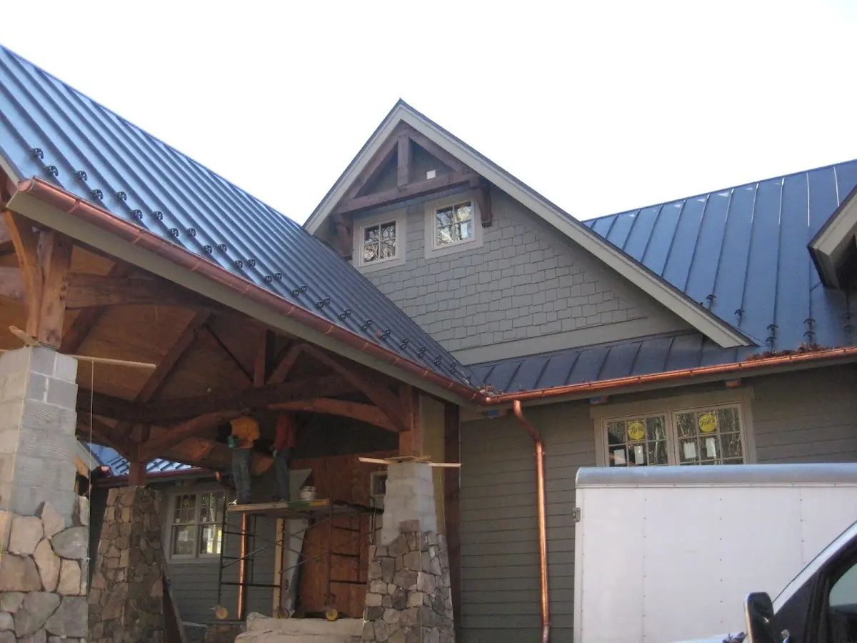 Craftsman Roofing team delivering quality roofing work in Hillsboro Ranches